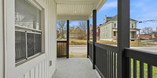 522 Kelton Avenue Gallery 5