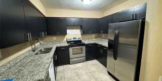 2091 Oleander Drive Gallery 4