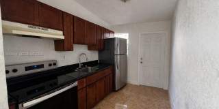 1950 Washington Ave Gallery 1