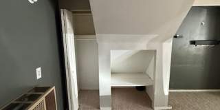 Studio- Ample Parking Next To MSU Gallery 4