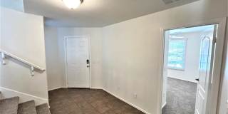 2246 E Bowker St Gallery 4