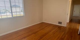 221 North Commonwealth Avenue Gallery 3