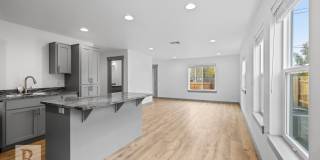 Beautiful New 3 Bedroom Townhome Gallery 5