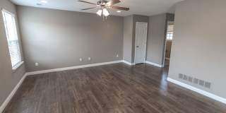 Beautiful 3 bedroom home Gallery 6