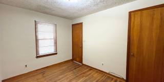 Attached Garage 3 Bed 2 Bath Attached Garage 3 Bed 2 Bath Gallery 7