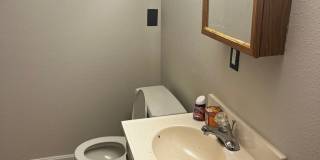 Charming 3BR House in Cleveland Gallery 14