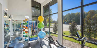 The NinetyNine Gallery 35