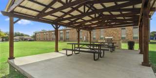 Cleburne Plaza Gallery 7