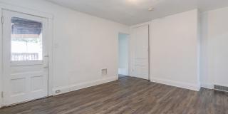 Available JULY 2026 - Spacious 3 Bedroom, 1.5 Bath w/ City Views! Gallery 27