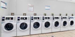 Advenir at the Oaks Gallery 17