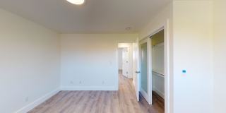 2252 Parker Street Gallery 11