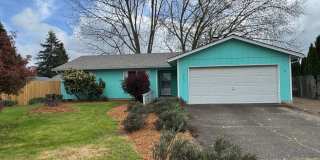 Charming 3 Bed / 2 Bath Ranch on Large Lot – Cul-de-Sac Location – $2,495/mo Gallery 1