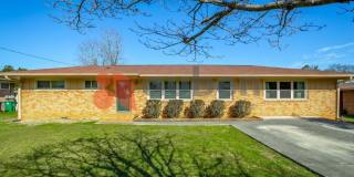 3 Bedroom Home in East Ridge with Fenced Yard! Gallery 1