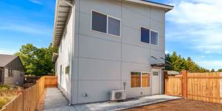 Live in the Heart of North Seattle – Brand New 3-Bedroom Home! Gallery 1