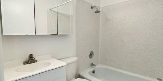 Village Vista Apartments Gallery 16