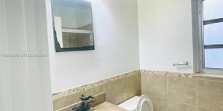 1020 SW 36th Ct Gallery 21
