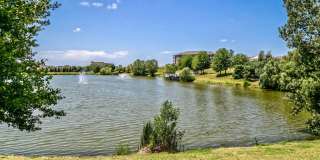 Lakeside Hills Apartments Gallery 33