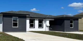 542 KILIMANJARO DR UNIT B Gallery 1