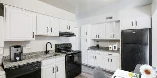 Brinkley Manor Gallery 4