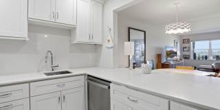 1516 S Lakeside Drive Gallery 15