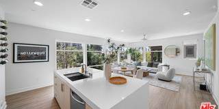 2111 North Cahuenga Boulevard Gallery 7