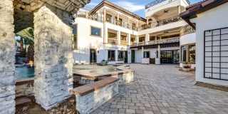 8 Rue Mediterra Drive Gallery 71
