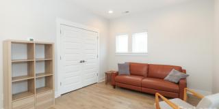2245 Electric Lane Gallery 25