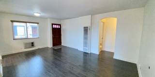 Spacious Two Bedroom featuring Ensuite Bathrooms! TWO ASSIGNED PARKING SPACES! Air Conditioning Included! Gallery 10
