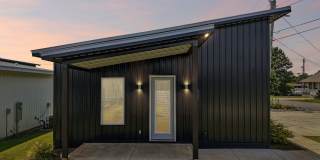 Cottage Court Gallery 12