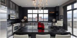 401 W Watson Street Gallery 6