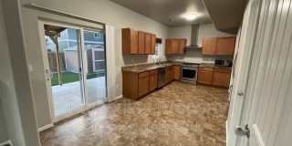 8097 Hardwood Circle Gallery 3