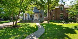Beautiful 3BR house- perfect roommate set up! 1/2 price security deposit with qualified application Gallery 3