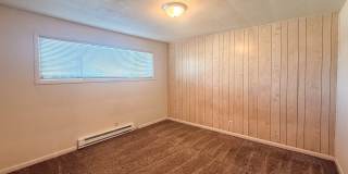 RENT SPECIAL: ½ Off First Full Month's Rent With One Year Lease!  ~ 227 24th Gallery 8