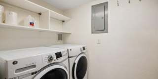 3000 Gulf Shore Blvd N unit: 207 Gallery 30