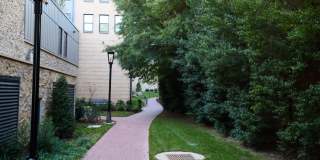 Broad & Washington Gallery 48