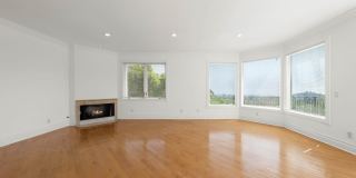 1425 N Tigertail Rd Gallery 17