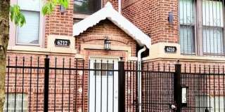 6210 S Eberhart Avenue unit: 1N Gallery 1