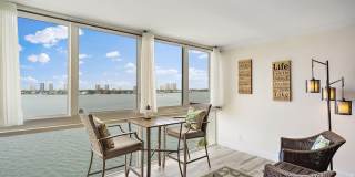 301 Lake Shore Drive Gallery 16