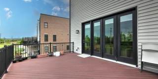 23575 HOPEWELL MANOR Terrace Gallery 12