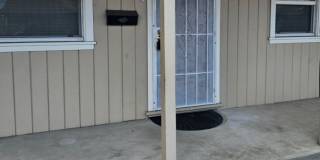 RETIREMENT COMMUNITY: Renovated Residence Hidden Gem 2 Bed/1 Bath - San Leandro Gallery 1