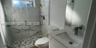 3306 SW 24th Ter Gallery 6