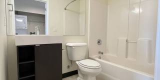 Bayview West Apartments Gallery 20