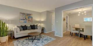 3765 Greenes Crossing Gallery 20