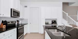 FURNITURE OPTIONAL POOL HOME IN DAVENPORT!! FURNITURE OPTIONAL POOL HOME IN DAVENPORT!! Gallery 3