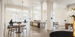 The Hamilton Gallery 6