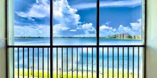 109 Lake Emerald Dr Gallery 1