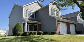 3 Bedroom Townhome in Pineville Gallery 1
