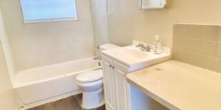 $0 First Month's Rent / $0 Deposit at Move-in Gallery 6