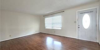 3840 South Plaza Trail Gallery 2