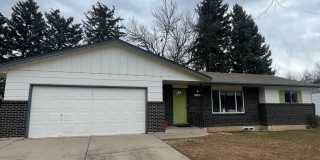 STUDENTS WELCOME! Spacious Home in West Ft. Collins w/ Large Fenced Yard, Garage Gallery 1